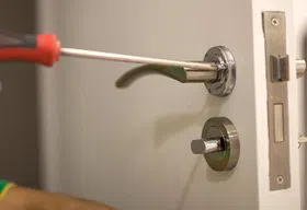 Gallery Locksmith Store Dallas, TX 972-512-6396 - 14-Install-New-Lock